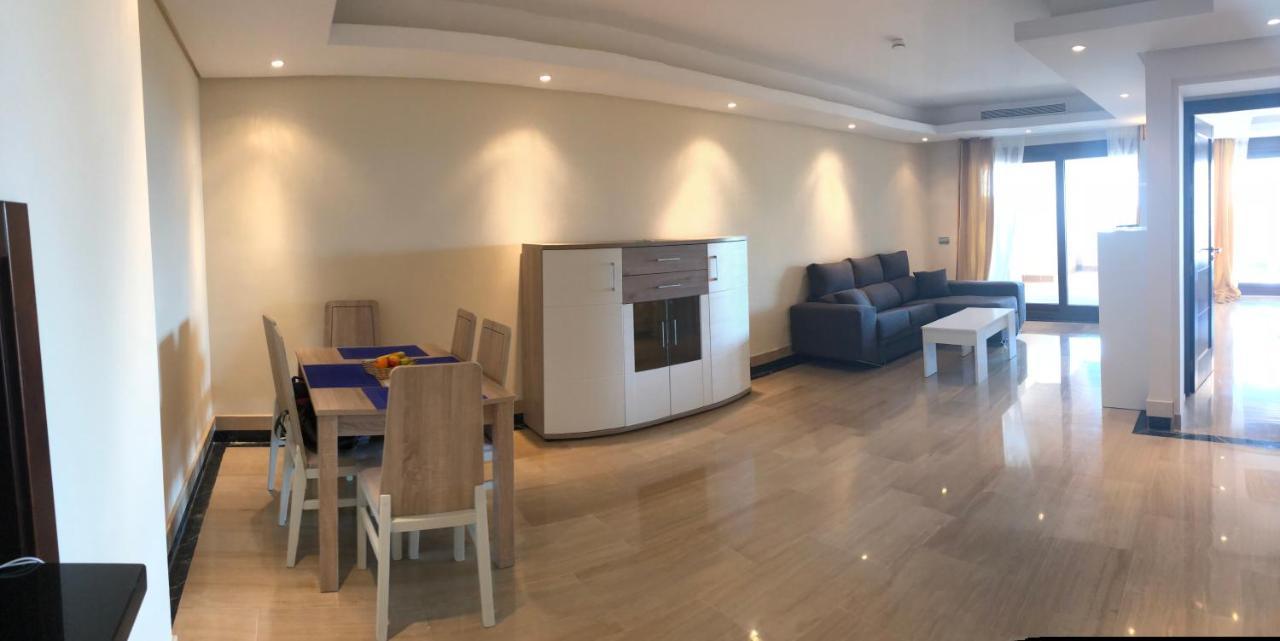 Bahia de la Plata Apartment Estepona Bagian luar foto